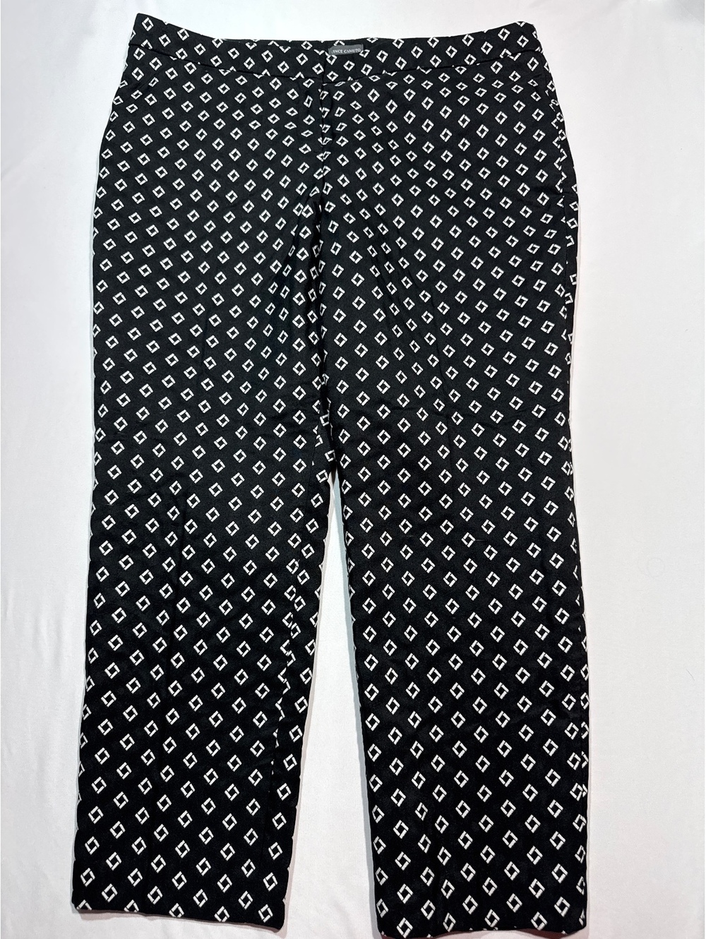 Vince Camuto Black & White Geometric Print Pants
